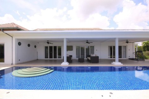 Villa in Hua Hin, Thailand 3 Schlafzimmer № 221873 - Foto 3