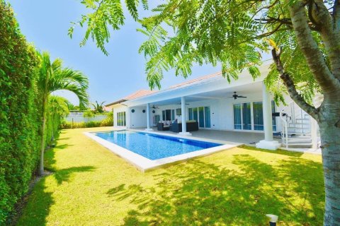 Villa in Hua Hin, Thailand 3 Schlafzimmer № 221873 - Foto 2