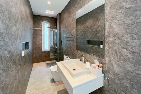 Villa in Hua Hin, Thailand 4 Schlafzimmer № 221870 - Foto 23