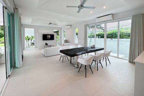 Villa in Hua Hin, Thailand 4 Schlafzimmer № 221870 - Foto 7