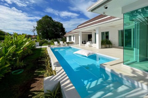 Villa in Hua Hin, Thailand 4 Schlafzimmer № 221870 - Foto 2