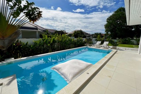 Villa in Hua Hin, Thailand 4 Schlafzimmer № 221870 - Foto 5
