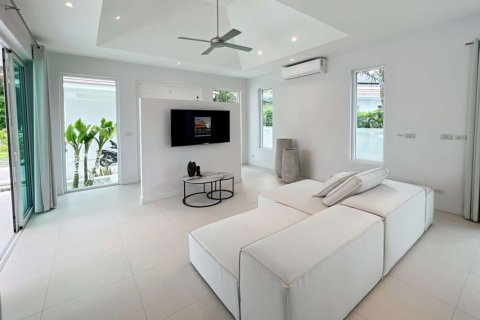 Villa in Hua Hin, Thailand 4 Schlafzimmer № 221870 - Foto 12