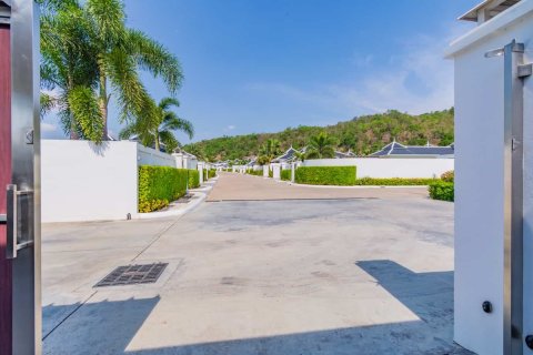 Villa in Hua Hin, Thailand 3 Schlafzimmer № 221874 - Foto 28