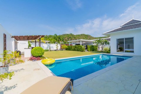 Villa in Hua Hin, Thailand 3 Schlafzimmer № 221874 - Foto 3