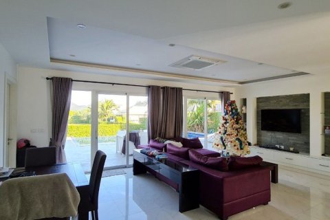 Villa in Hua Hin, Thailand 3 Schlafzimmer № 221872 - Foto 10