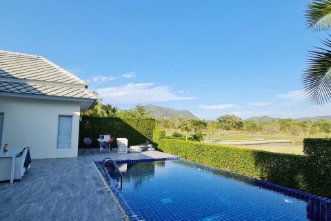 Villa in Hua Hin, Thailand 3 Schlafzimmer № 221872 - Foto 2