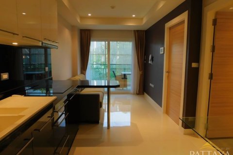 Condo in Pattaya, Thailand, 1 bedroom № 204239 - photo 13