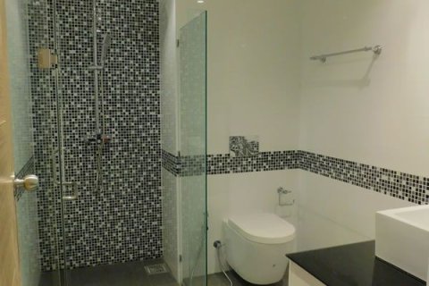 Condo in Pattaya, Thailand, 1 bedroom № 204239 - photo 3