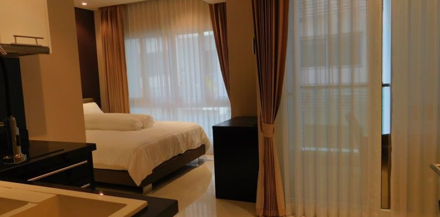 Studio dans le Condo à Pattaya, Thaïlande  № 204241