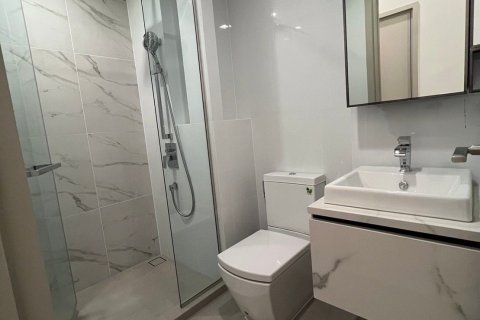 Студия в кондо в Пхракханонге, Бангкок, Таиланд № 140202 - фото 4