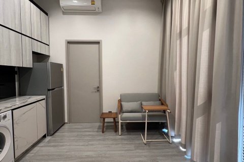 Студия в кондо в Пхракханонге, Бангкок, Таиланд № 140202 - фото 9