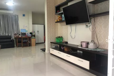 Дом в Накхонратчасиме, Таиланд с 5 спальнями  № 140200 - фото 2