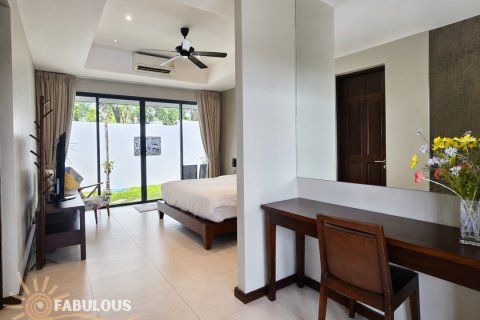 Villa in Bang Tao, Thailand 3 bedrooms № 179196 - photo 14
