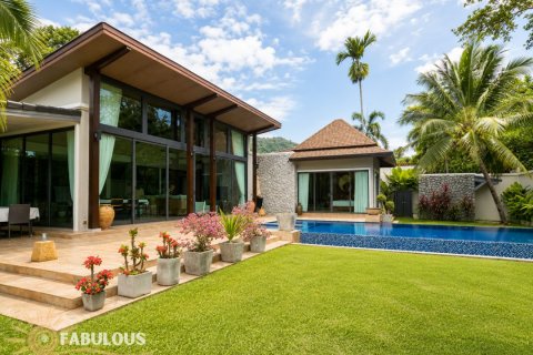 Villa in Bang Tao, Thailand 3 bedrooms № 179196 - photo 8