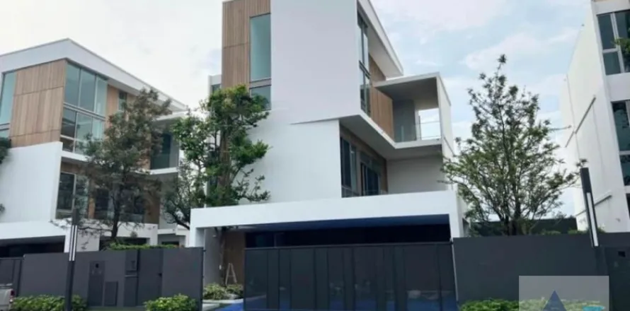 Haus in Saphan Sung, Bangkok, Thailand 3 Schlafzimmer № 219167
