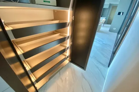 Condo à Watthana, Bangkok, Thaïlande, 2 chambres  № 170967 - photo 14