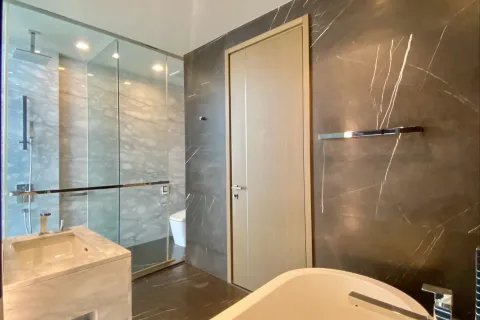 Condo à Watthana, Bangkok, Thaïlande, 2 chambres  № 170967 - photo 11