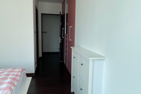 Кондоминиум с 3 спальнями в Кхлонг Сане, Бангкок, Таиланд № 170962 - фото 7