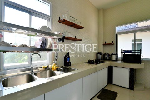 บ้านในพัทยา, ประเทศไทย 6 ห้องนอน № 198489 - รูปถ่าย 19