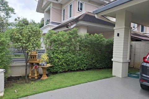 House in San Sai, Thailand 3 bedrooms № 158540 - photo 14