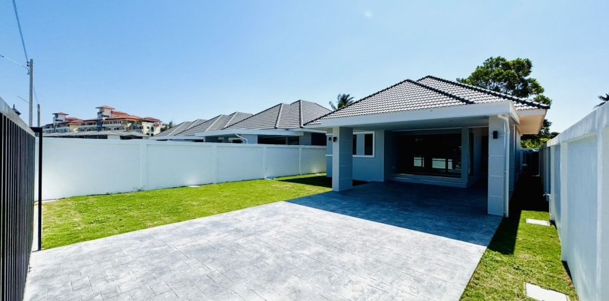 Maison à Hua Hin, Thaïlande 3 chambres № 158545