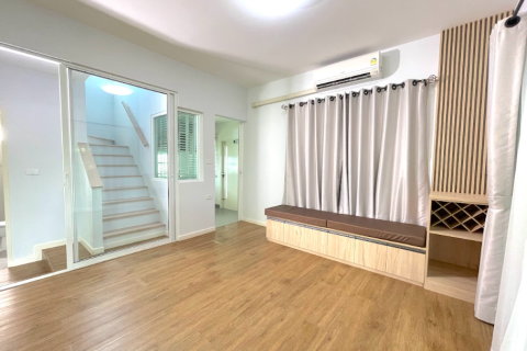 Maison à Samut Prakan, Thaïlande 3 chambres № 158544 - photo 7