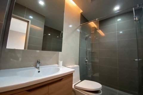 Condo à Watthana, Bangkok, Thaïlande, 2 chambres  № 161841 - photo 7