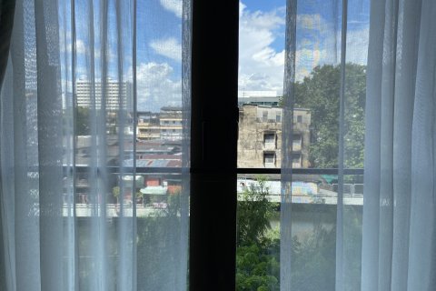 Studio dans le Condo à Watthana, Bangkok, Thaïlande  № 161845 - photo 8