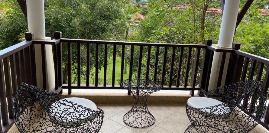 Villa in Phuket, Thailand 3 bedrooms № 161844