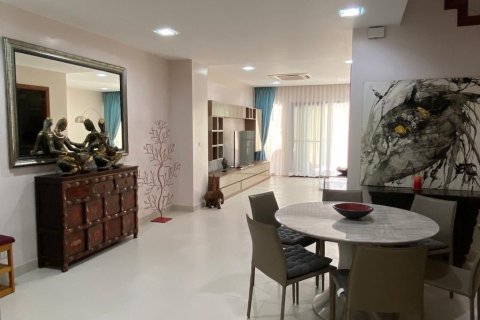 Villa in Phuket, Thailand 3 bedrooms № 161844 - photo 14