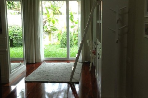 Villa in Pattaya, Thailand 6 bedrooms № 161840 - photo 8