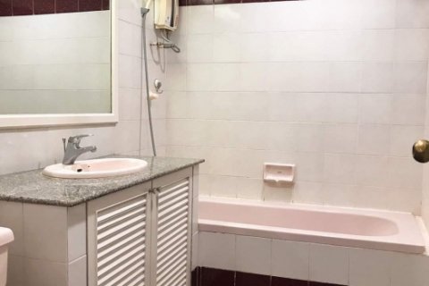 Eigentumswohnung in Watthana, Bangkok, Thailand, 2 Schlafzimmer № 220369 - Foto 12