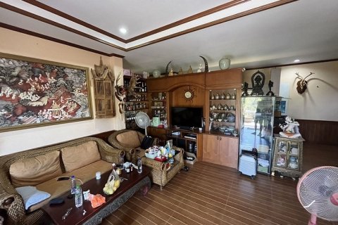 Villa in Ko Samui, Thailand 3 bedrooms № 180171 - photo 2