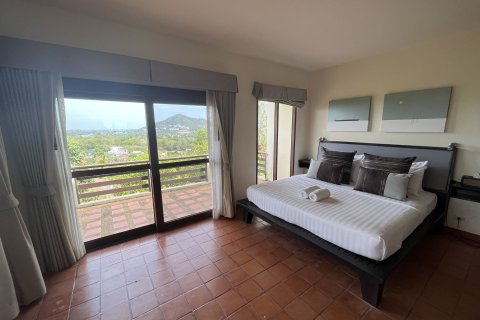 Villa in Ko Samui, Thailand 5 bedrooms № 180168 - photo 7