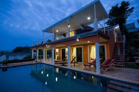 Villa in Ko Samui, Thailand 4 bedrooms № 180169 - photo 15