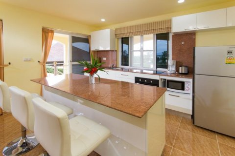 Villa in Ko Samui, Thailand 4 bedrooms № 180169 - photo 8