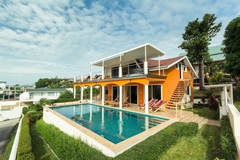Villa in Ko Samui, Thailand 4 bedrooms № 180169