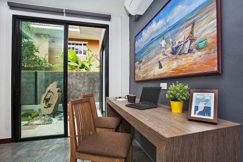 Villa in Pattaya, Thailand 6 bedrooms № 158291 - photo 10