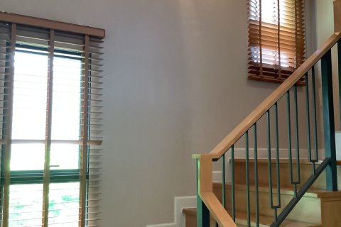 House in Bangkok, Thailand 5 bedrooms № 158290 - photo 8