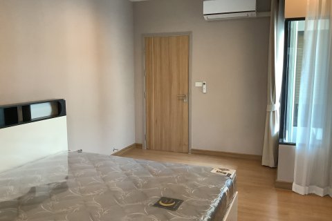 House in Bangkok, Thailand 5 bedrooms № 158290 - photo 17