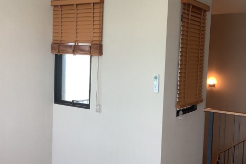 House in Bangkok, Thailand 5 bedrooms № 158290 - photo 12