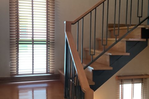 House in Bangkok, Thailand 5 bedrooms № 158290 - photo 21