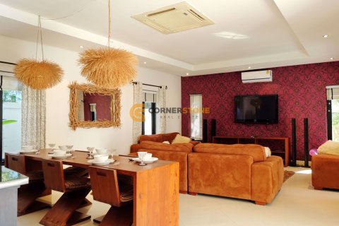Studio on Jomtien Beach, Pattaya, Thailand № 209687 - photo 5