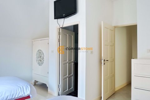 Studio on Jomtien Beach, Pattaya, Thailand № 209687 - photo 20