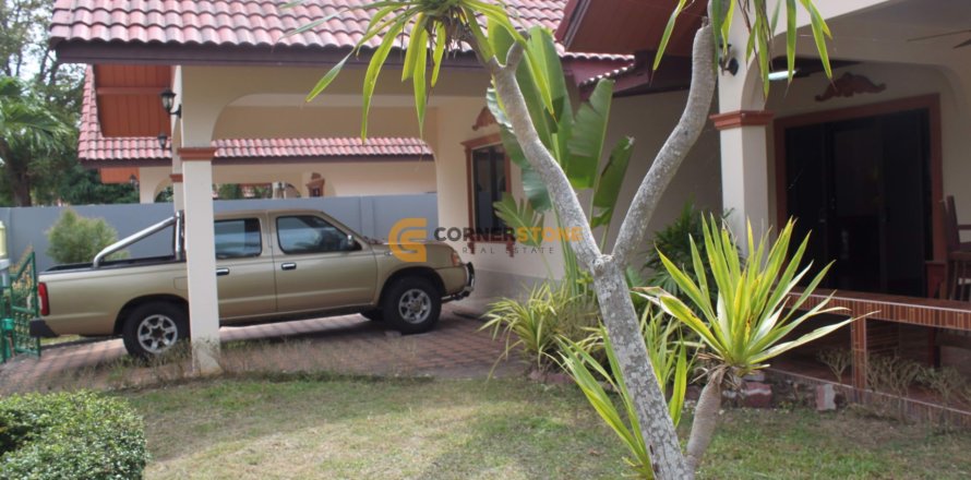 Studio on Jomtien Beach, Pattaya, Thailand № 209688