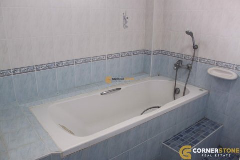 Studio on Jomtien Beach, Pattaya, Thailand № 209688 - photo 17