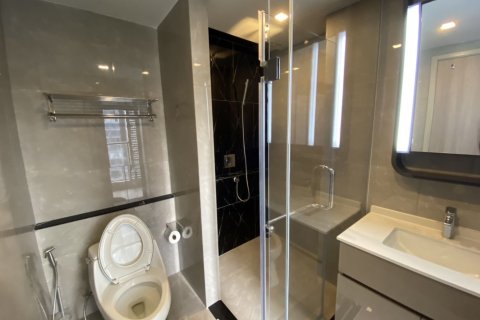 Condo à Huai Khwang, Bangkok, Thaïlande, 2 chambres  № 173260 - photo 5