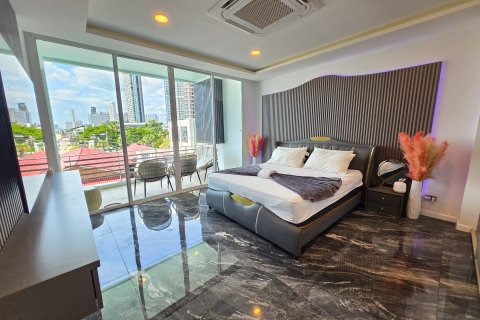 Apartment in Pattaya, Thailand 3 bedrooms № 147103 - photo 22