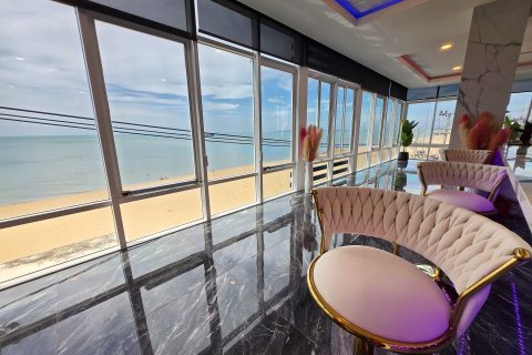 Apartment in Pattaya, Thailand 3 bedrooms № 147103 - photo 13